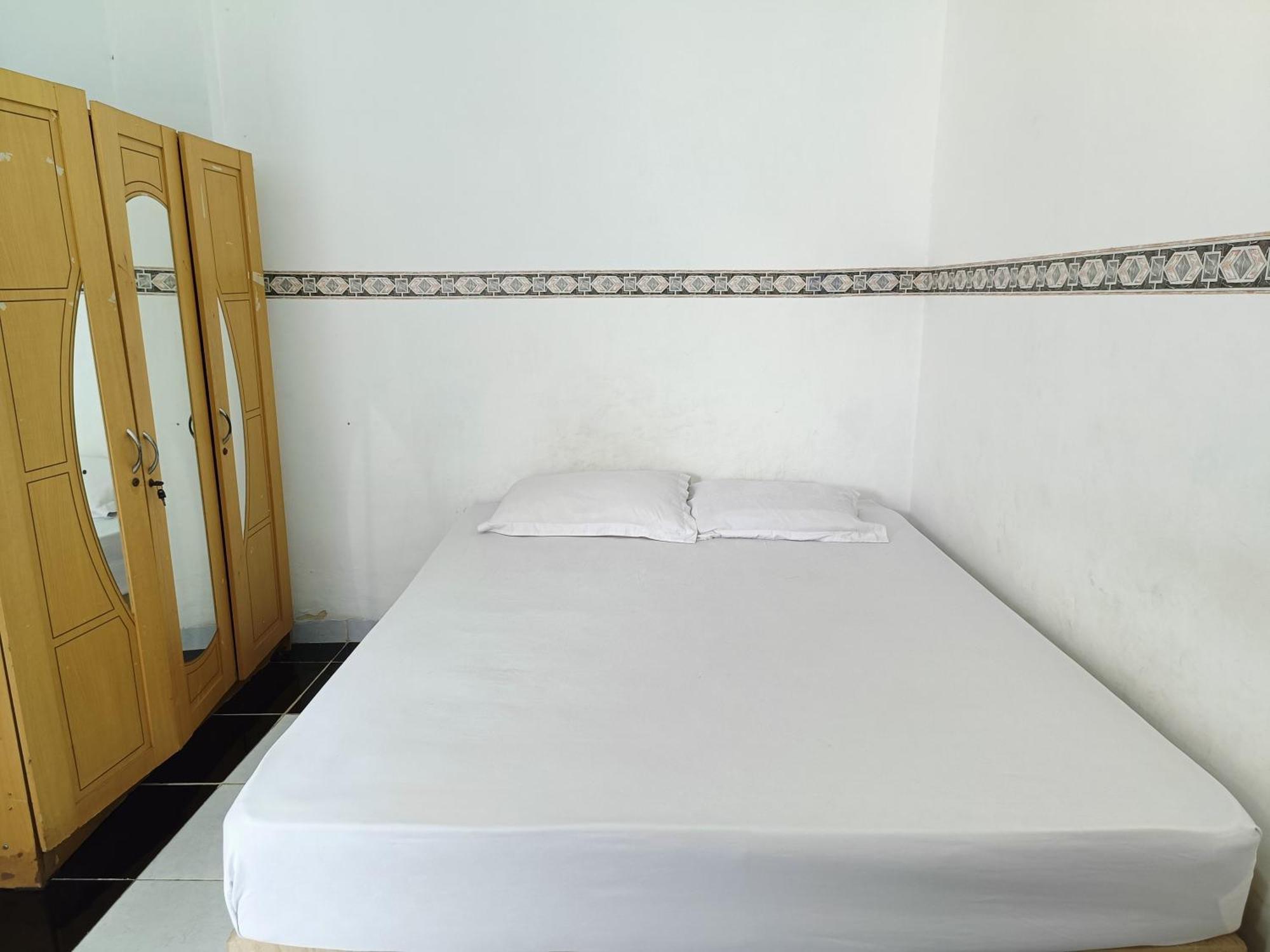 Bumi Merpati Residence Makassar Mitra Reddoorz Экстерьер фото