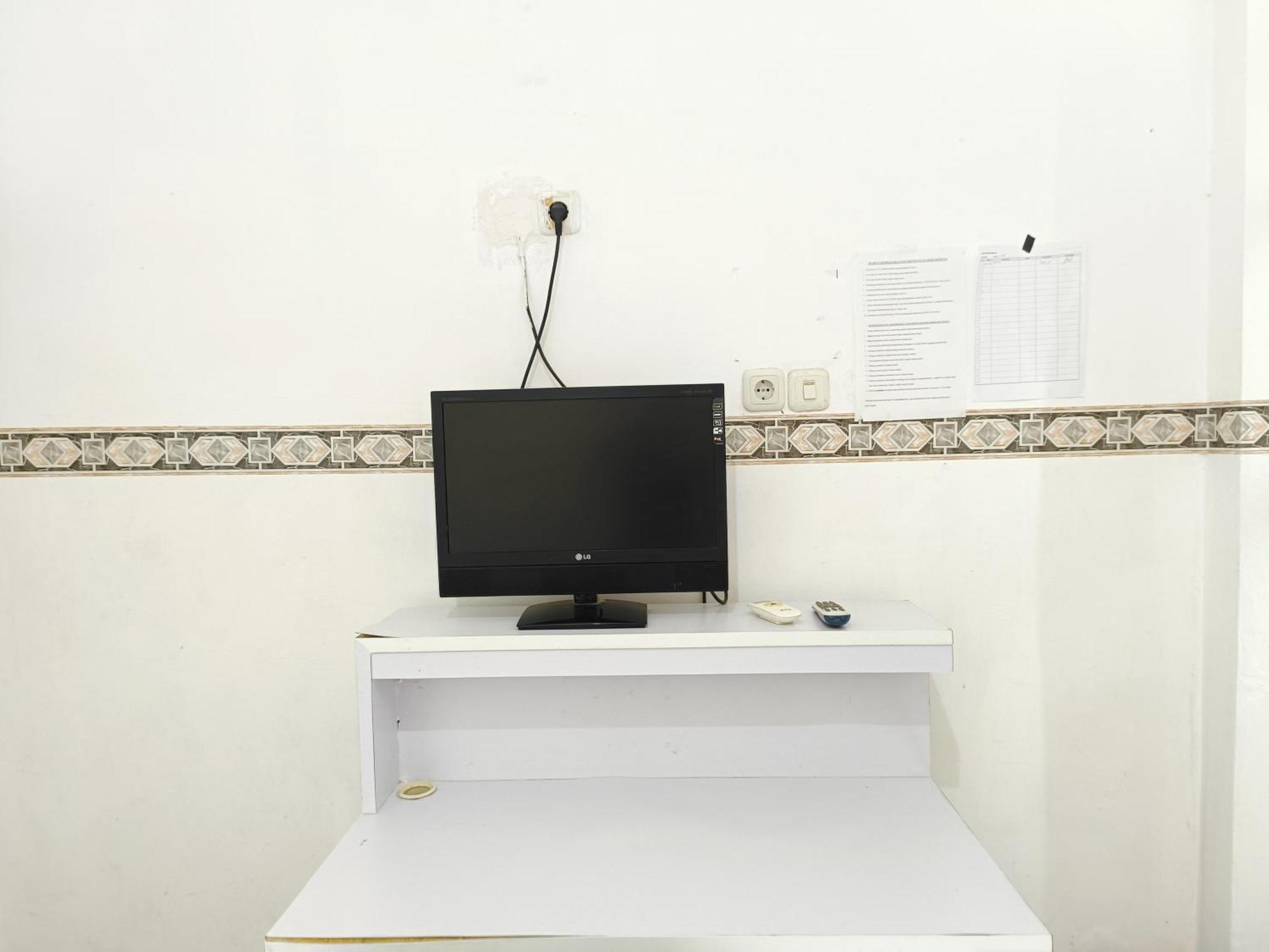 Bumi Merpati Residence Makassar Mitra Reddoorz Экстерьер фото