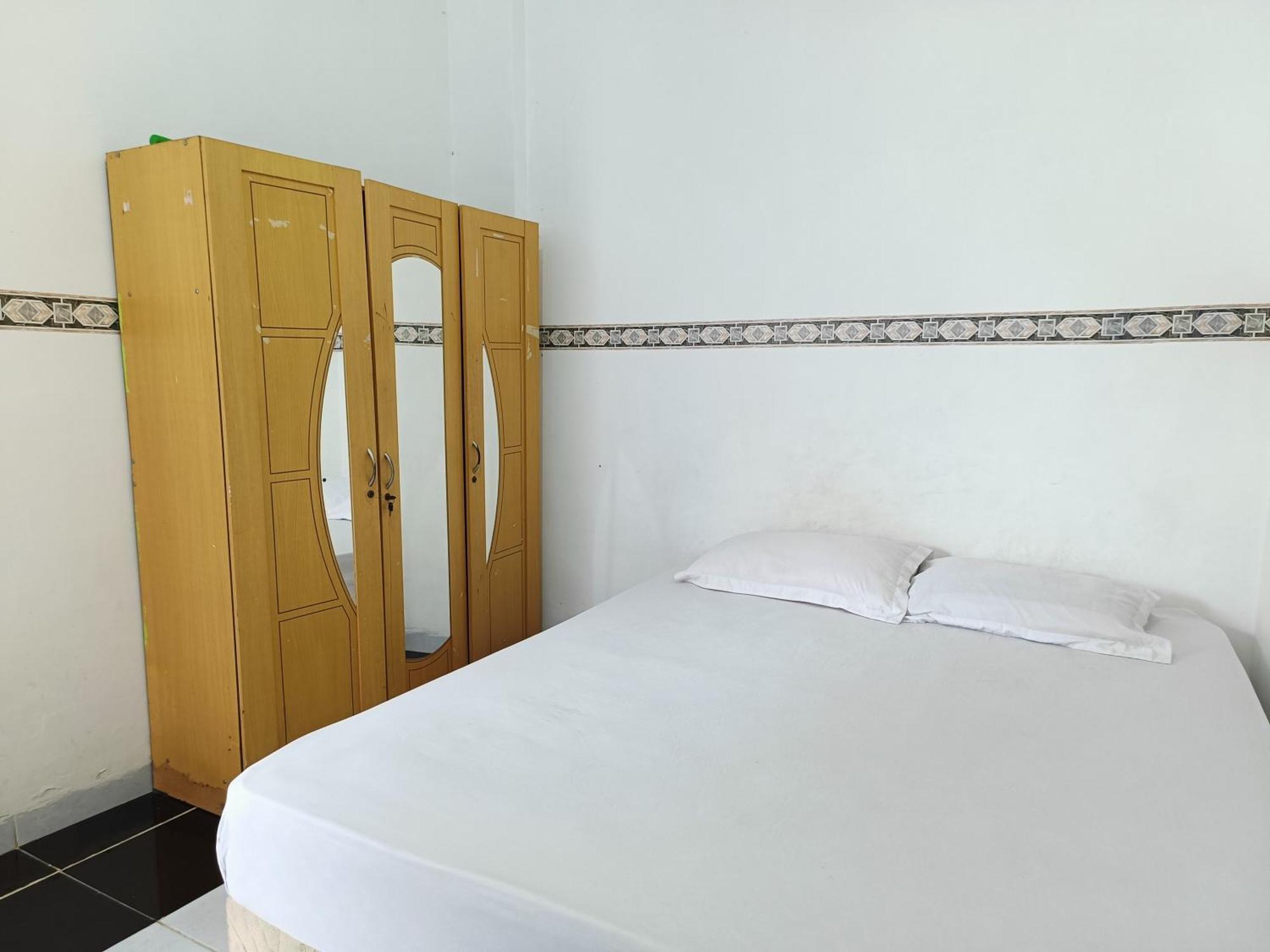 Bumi Merpati Residence Makassar Mitra Reddoorz Экстерьер фото