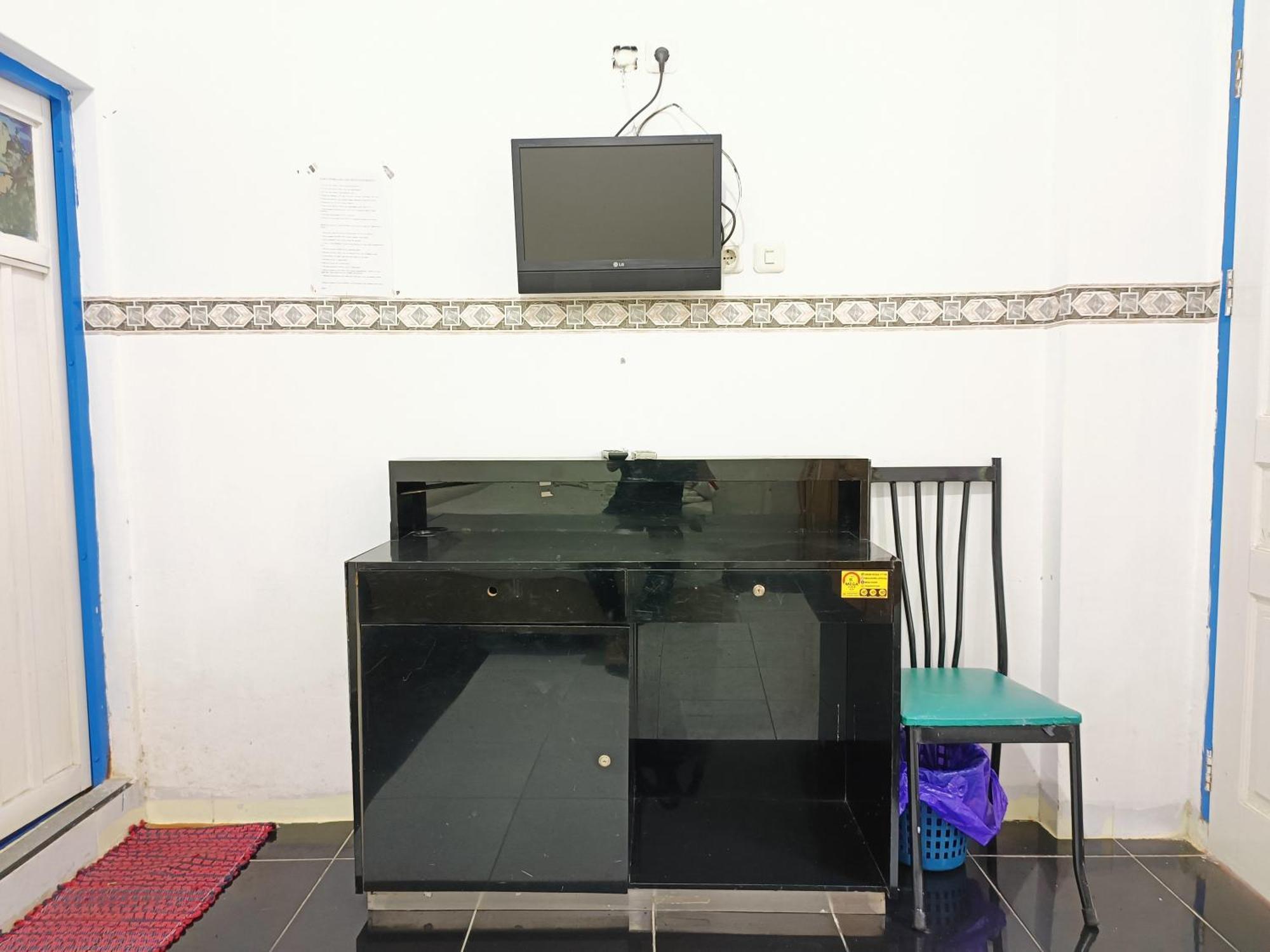 Bumi Merpati Residence Makassar Mitra Reddoorz Экстерьер фото