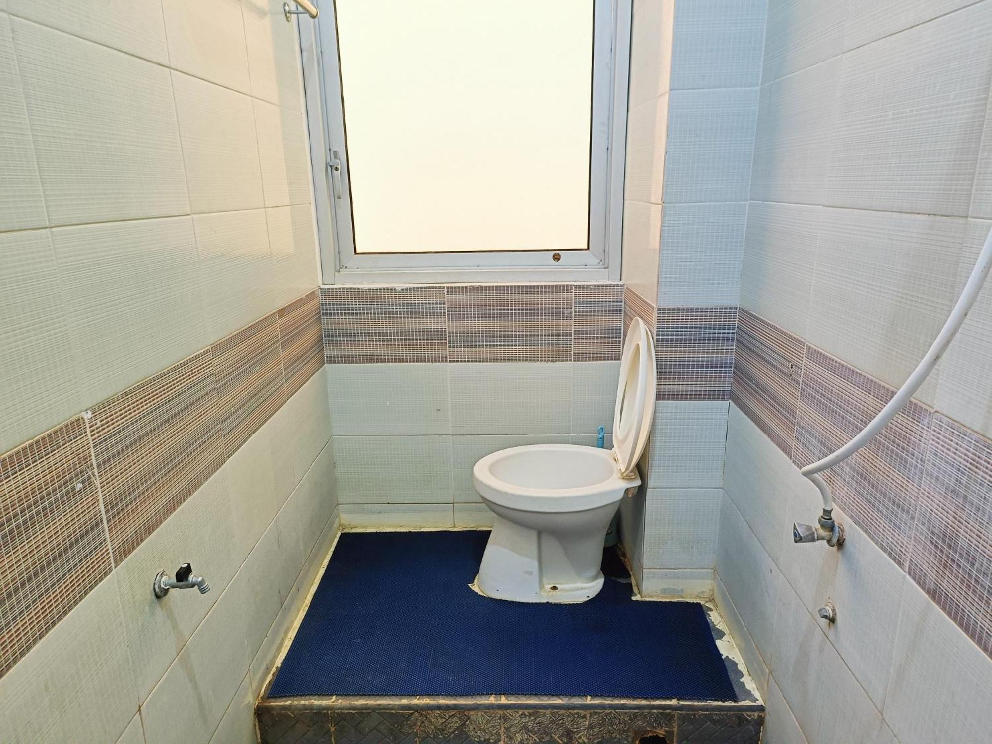 Bumi Merpati Residence Makassar Mitra Reddoorz Экстерьер фото